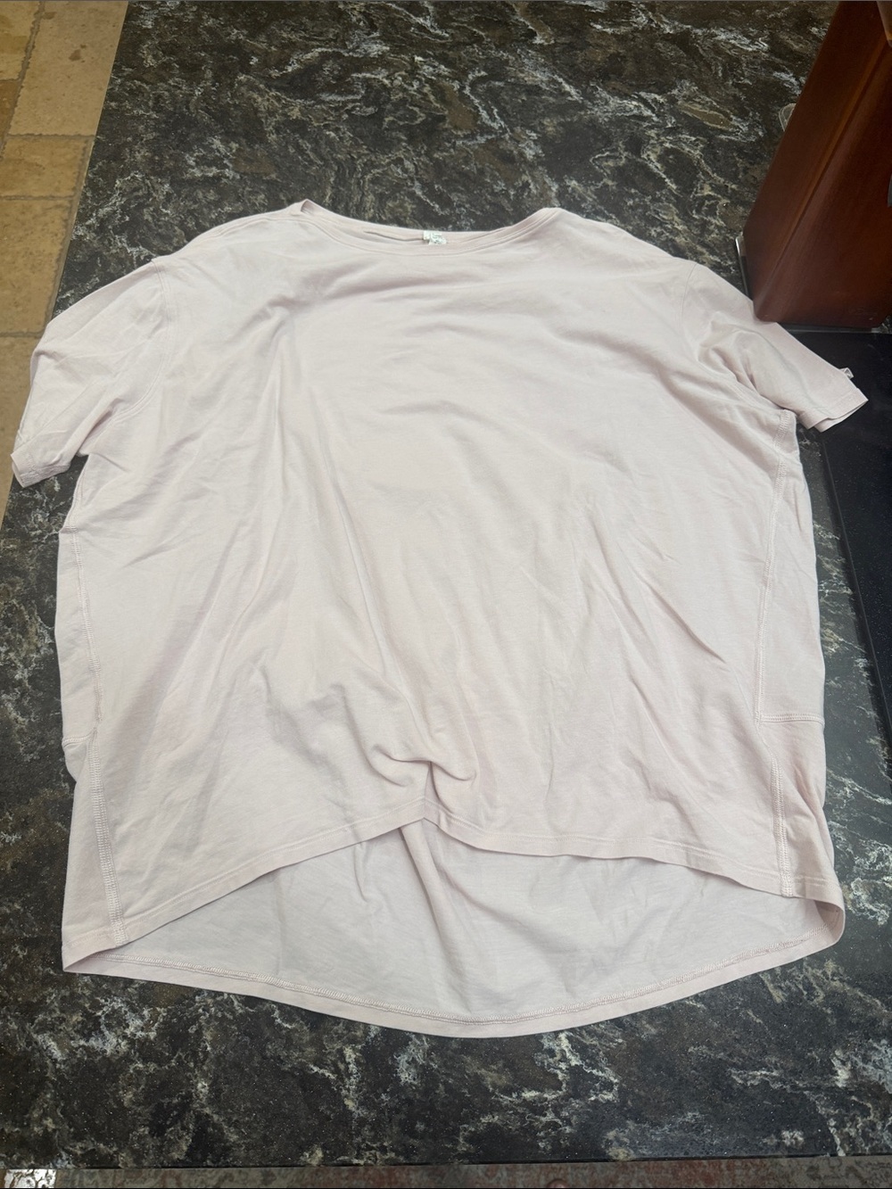 Lululemon back in action short sleeve